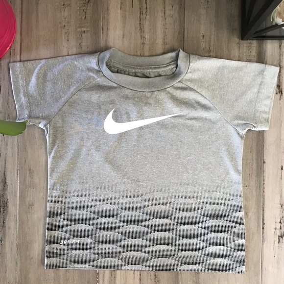 Nike Other - Nike Boys Shirt